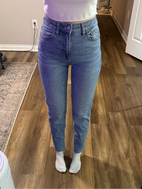 American Eagle Outfitters Denim - American Eagle Outfitters High-Rise Jeans Medium